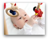 giocattoli usati per neonati